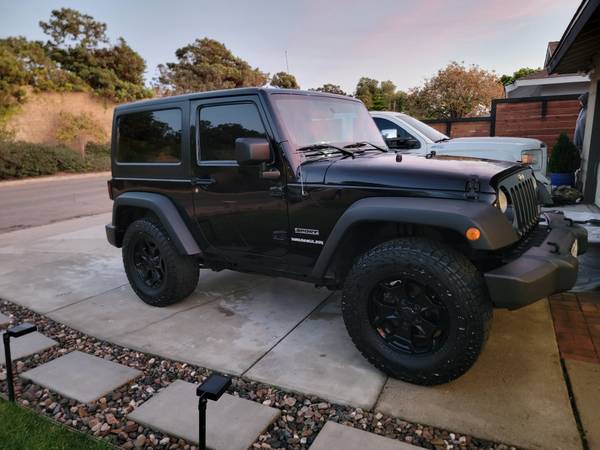 ***2012 JEEP WRANGLER 2 DR*** 1