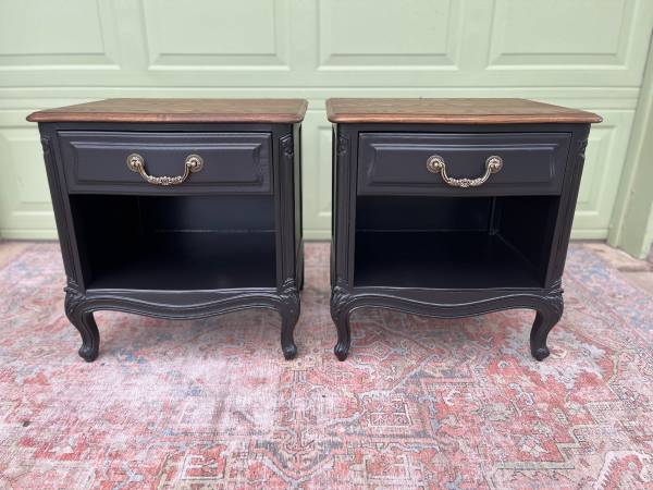 Henredon Four Centuries Nightstand Set – Dark Walnut Tops, Black Base, Bronze  1