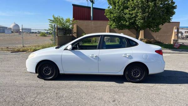 2007 Hyundai Elantra  SE Sedan 4D Sedan - $3,200 (Real Deal Auto)63619573760643122