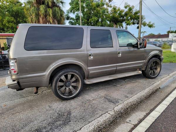 2004 Ford Excursion Limited ¡Aprobación de crédito garantizada! - $12,995 (+ SUNCOAST QUALITY CARS LLC)63443316227713124