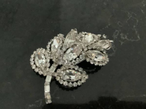 Famous Weiss Costume Jewelry Rhinestone Brooch  Made in 1942 - 1