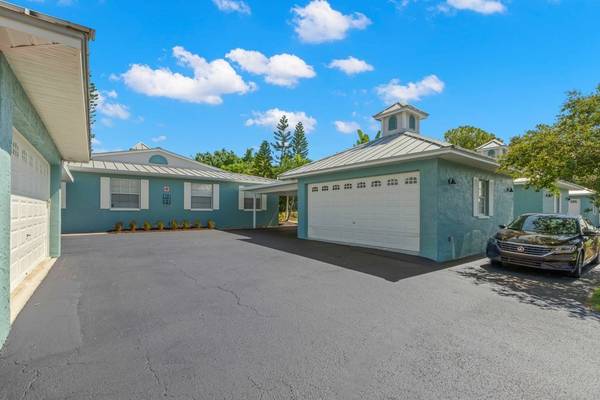 $1,699 / 2br - 840ft2 - Large Private Patio, 2/bd, Situated in Apollo Beach! (917 Apollo Beach Blvd, Apollo Beach, FL)64002492535810122