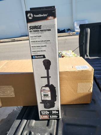 Southwire RV 30A Surge Protector NEW 1