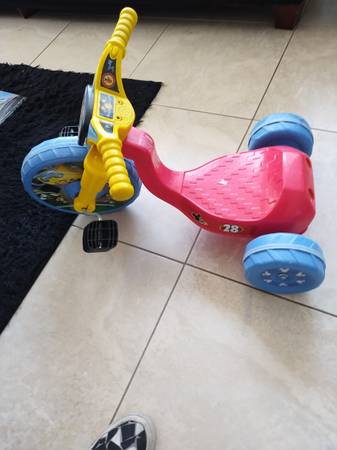 Mickey Mouse Tricycle 1