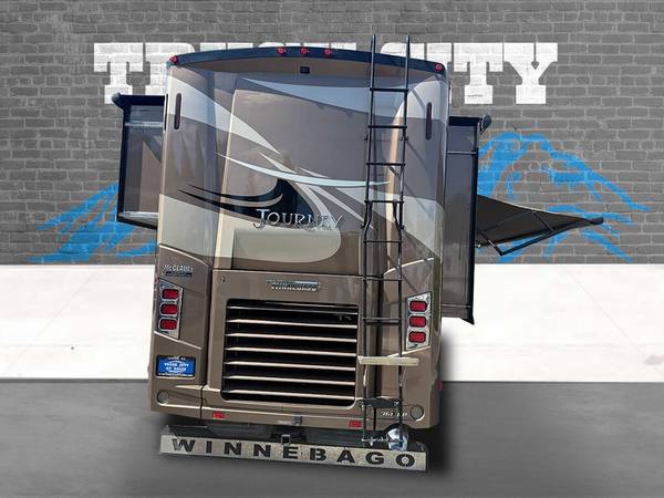 2016 Winnebago Journey Motorhome 36Ft Class A Diesel pusher 3 Slides C - $124,999 (1621 W Valley Hwy E  Sumner, WA 98390)63470981656579124