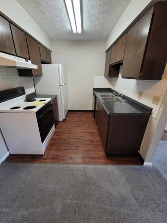 $999.00 / 2br - Acogedor apartamento de 2 habitaciones y 1 baño en North Canton. $999/mes - Disponible 07/363661042391681120