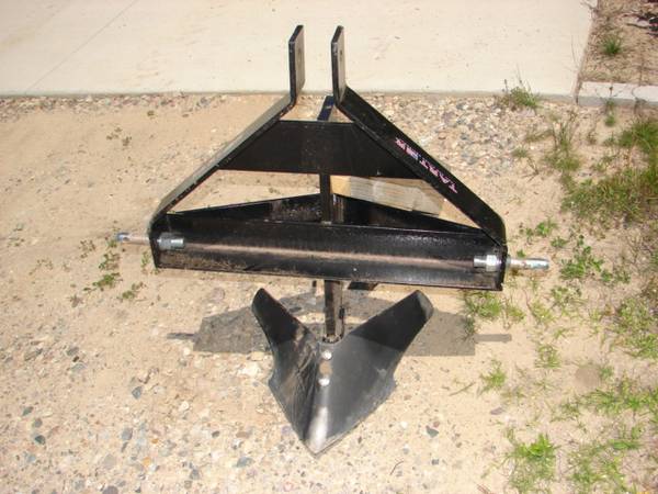 Tarter Middle Buster/Sub Soiler 14 in 1