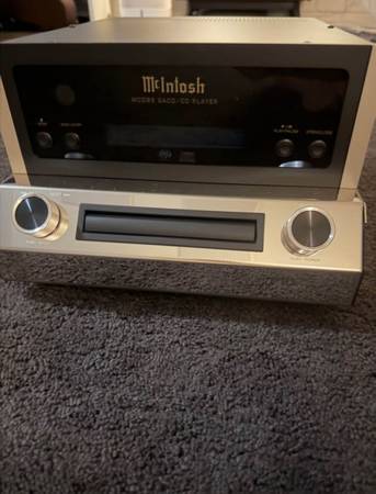 McIntosh cd player 1