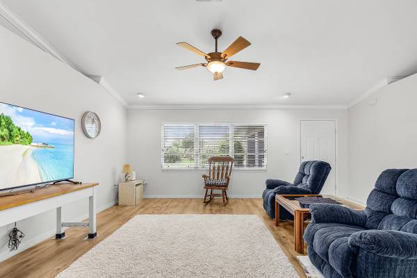$450,000 / 3br - 1622ft2 - Su hogar soñado en Bonita Springs Fl. ¡Sin HOA, sin zona de inundación! (Bonita Springs, FL)63945496226050123