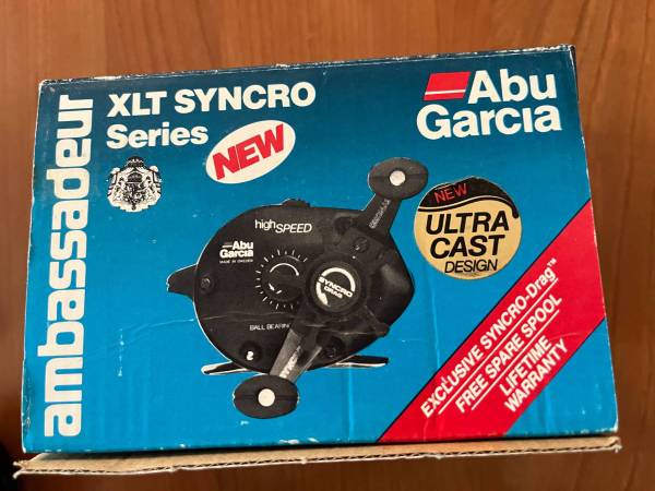 Abu Garcia Ambassadeur XLT 2 Syncro Baitcasting Reel - sporting
