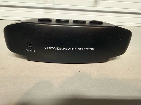 Audio/video selctor 1