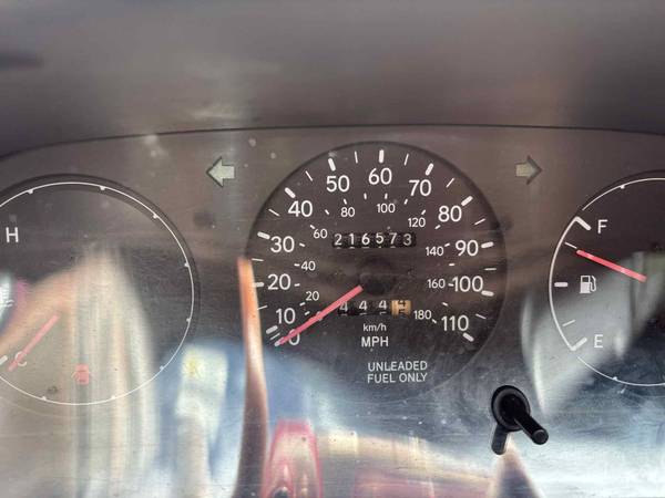 1995 Toyota Corolla - $1.995 (Tampa)63443391572099124