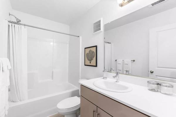 $2,999 / 3br - 1745ft2 - Upgrade your lifestyle: Stunning 3 BR, 1745 Sq Ft homes. (Oregon City)63777293537793121
