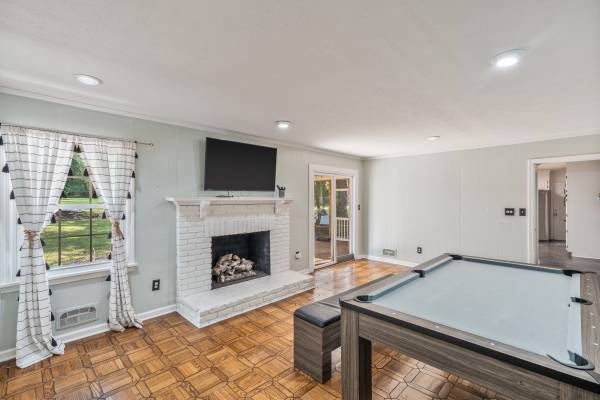 $499,900 / 5br - 2777ft2 - 739 Newman Way (Bowling Green)63897515537027122