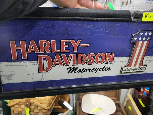 Harley davidson sign 1