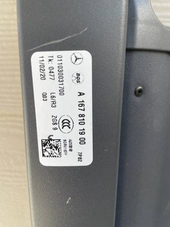 Mercedes GLE Trunk Cover - OEM New 1