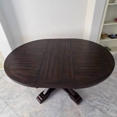 Dining Table for 6 1