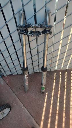 Honda XL 250/350 forks and triples 1