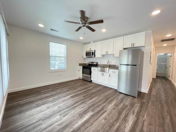 Newly renovated 2Bed 1Bath - Parking & Central Air - Sect 8 Ok - 1
