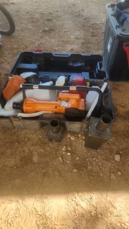 skidrill postdriver/powered by Honda engine 1