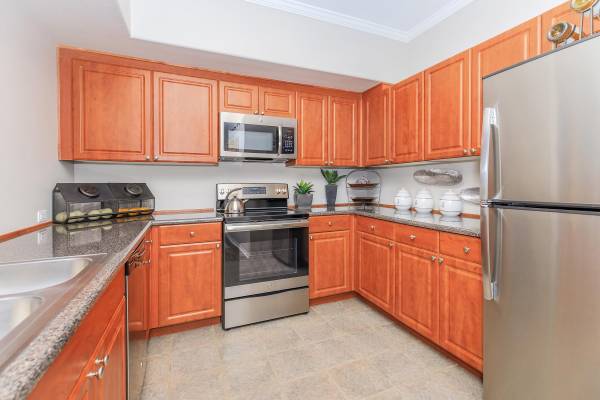 $1,949 / 2br - 1280ft2 - Spacious two bedroom two bath apartment home available now! (Colorado Springs)63658196584579124