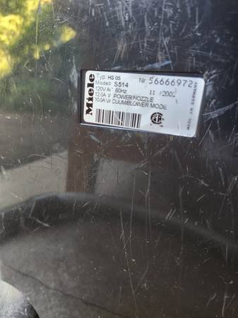 Miele aspiradora cilíndrica Solaris Turbo Plus, pieza - $2563435874685315121