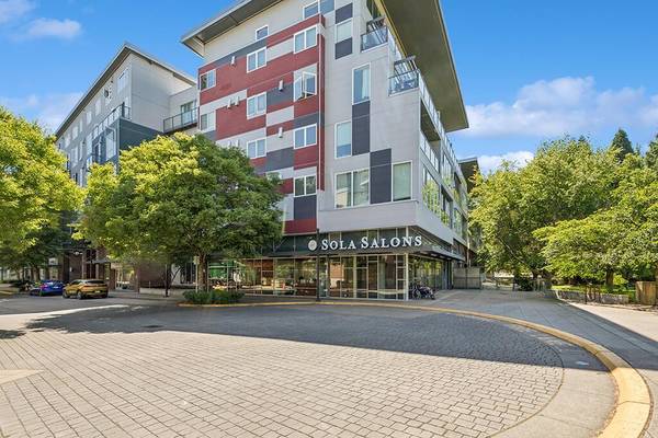 $2,099 / 1br - 687ft2 - Air conditioning port, Sola Salons on-site (Redmond, Washington)63934419159810121