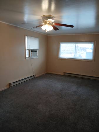 $900 / 1br - GRAYLING APARTMENT (Grayling)64037724212097122