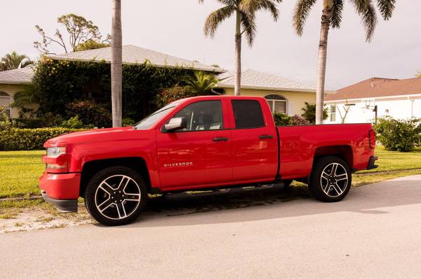 2017 Chevrolet Silverado 1500 Double Cab Custom - $13,000 (San Fernando ca)63618151957891122