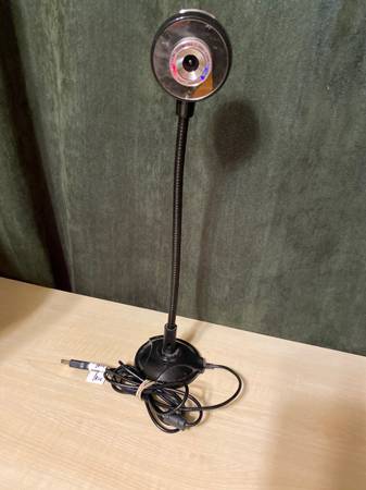 Desktop web camera 1