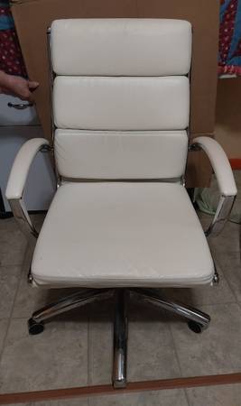 Used condition - white, rolling desk chair -- read description 1