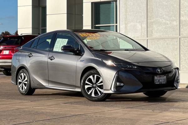 Silver Certified 2018 Toyota Prius Prime Advanced 1