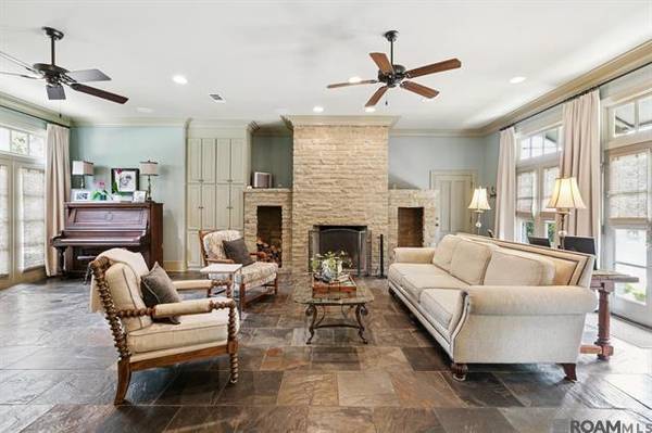 $1,299,500 / 4hab - 3932ft2 - Distrito Histórico de Jardines (Baton Rouge)63655176231041122