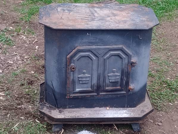 Wood burning Stove 1