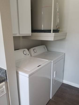 $1,355 / 1br - 696ft2 - Upgraded Cozy 1-Bedroom Available - Apply Today! (Pearland)63924169850370124