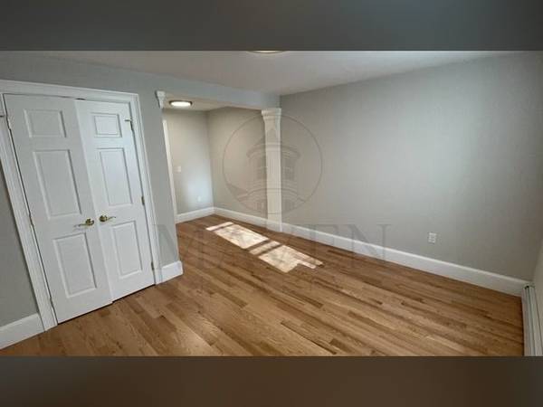 $1,200 / 6br - Renovated Apt in Somerville near Porter Sq w/ Private Bath (Porter Square/Davis Square)63856338724739123