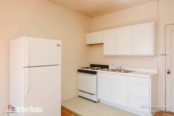 $1,250 / 400ft2 - Unparalleled Studio, 1 Bath in Lakeview, Available: Now (Lakeview)63898986153987122
