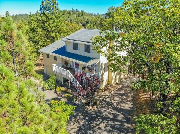 $900 / 1br - Studio with a great view (PLACERVILLE)63952103939074124