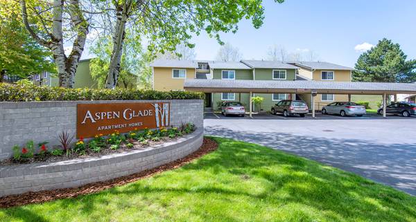 $912 / 2br - 861ft2 - New roommate(s) needed for apartment ($912 monthly) (Enumclaw)63814684169219120