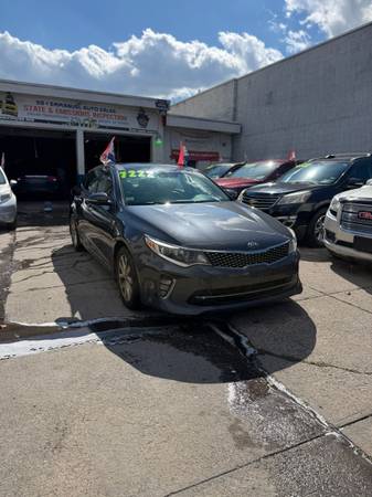 2018 Kia Optima S 1