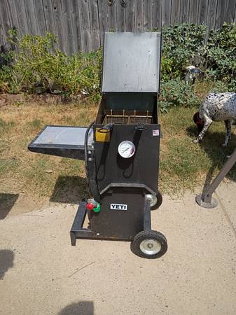 Cajun Deep Fryer 1