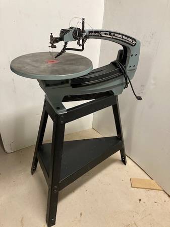 Delta 18" variable speed scroll saw 1