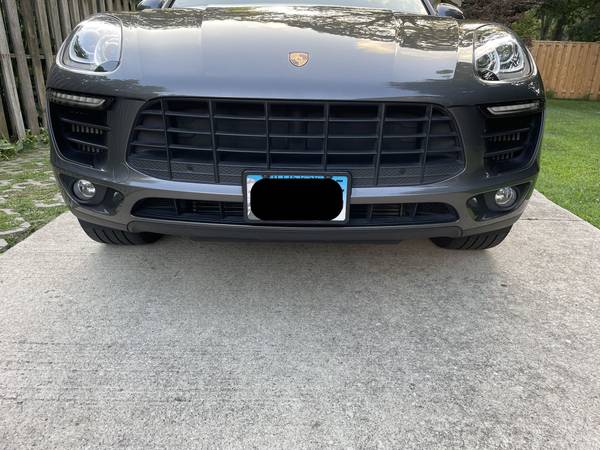 2018 Porsche Macan S - Gris Ágata - $34,000 (Brookfield)63493739100161124