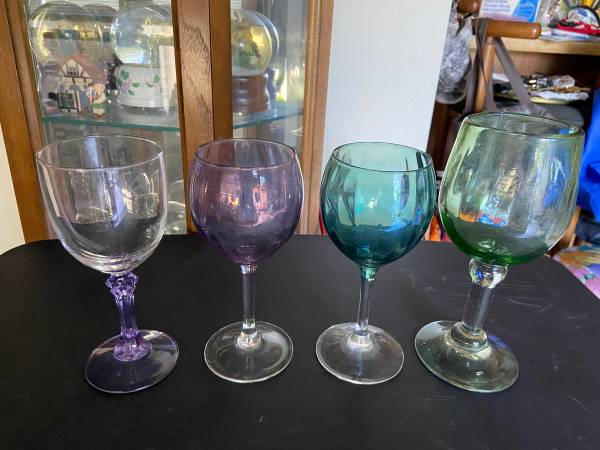 Wine glasses 1