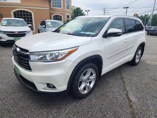2016 Toyota Highlander Limited Platinum en excelente estado, 3.ª fila - $22,850 (Rowley)63615617358977120