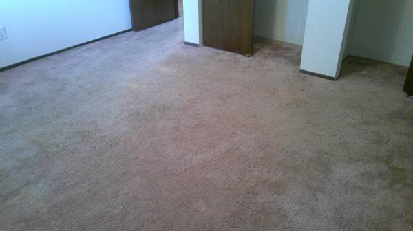 $1,348 / 2br - 986ft2 - CASA ADOSADA, MUY LIMPIA, ESPACIOSA, UBICACIÓN CÉNTRICA. (SW Portland)63870109326209122
