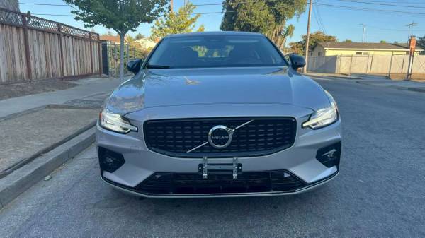 2025 Volvo S60 - $28995.00 (Newark)63444058702851121