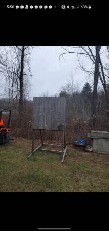 Axe throwing target 1