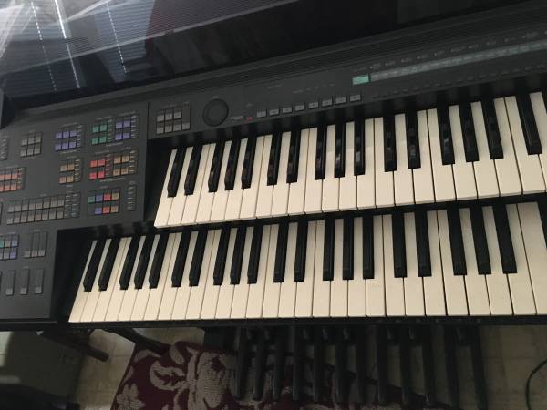 YamahaHS6 free! (Ocala)63861890365185121