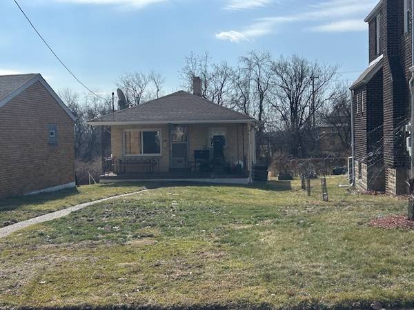 1 BEDROOM SINGLE FAMILY HOME 1